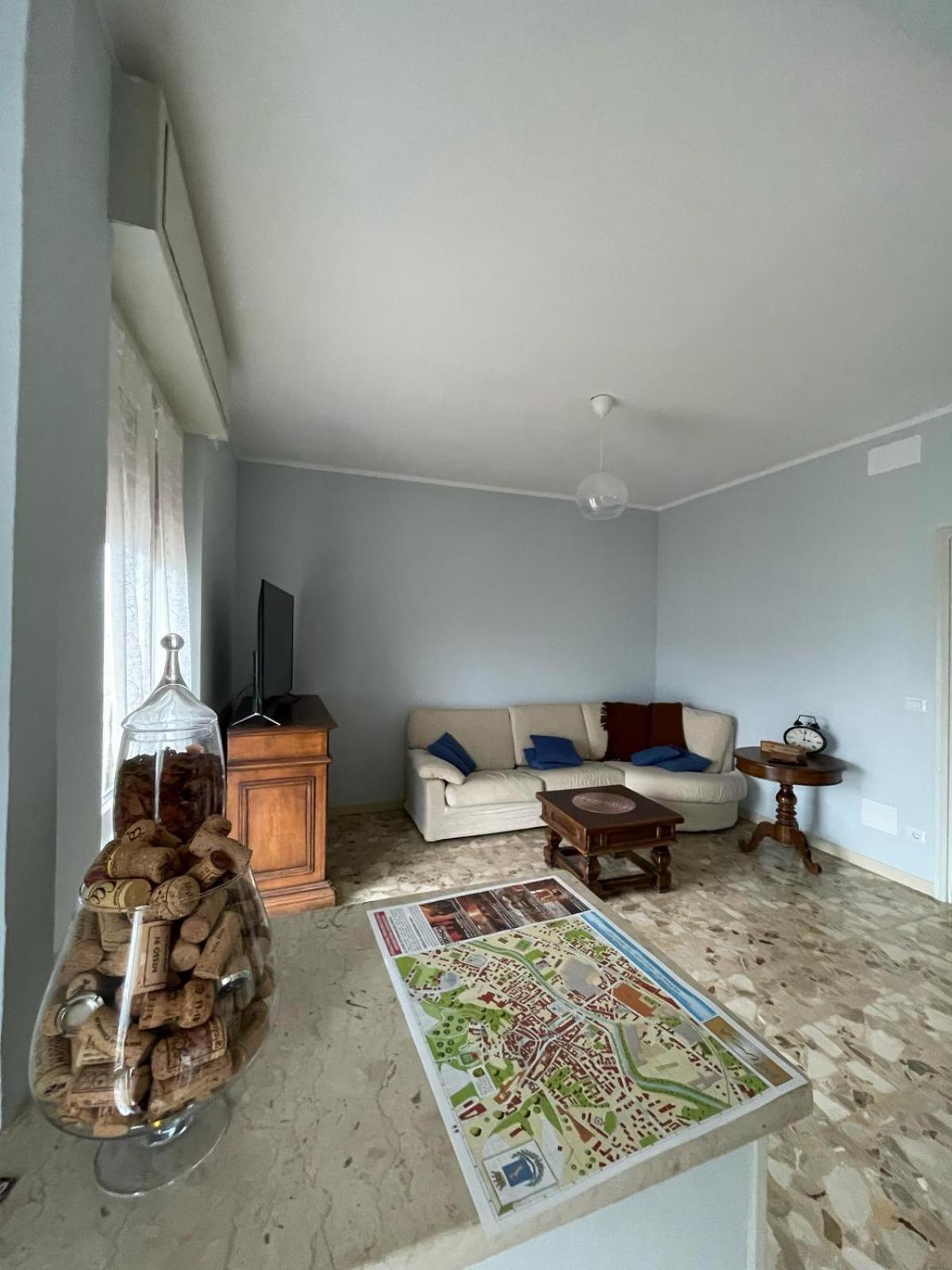 Bella Vista Appartement Canelli Buitenkant foto